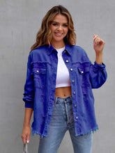 Carregar imagem no visualizador da galeria, Distressed Drop Shoulder Denim Jacket
