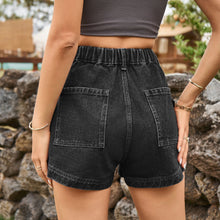 Carregar imagem no visualizador da galeria, High-Waist Denim Shorts with Pockets
