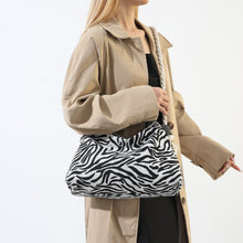 Load image into Gallery viewer, Printed Small Crossbody Bag
