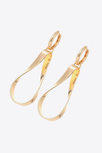 Carregar imagem no visualizador da galeria, Alloy 18K Gold-Plated Earrings
