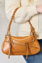 Carregar imagem no visualizador da galeria, SHOMICO Braided Strap Shoulder Bag
