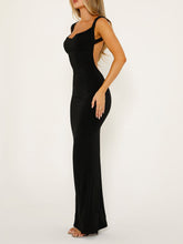 Carregar imagem no visualizador da galeria, Backless Wide Strap Maxi Dress
