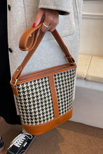 Carregar imagem no visualizador da galeria, Houndstooth PU Leather Shoulder Bag
