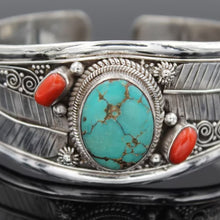 Carregar imagem no visualizador da galeria, Turquoise Open Bracelet
