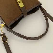 Carregar imagem no visualizador da galeria, PU Leather Bucket Crossbody Bag
