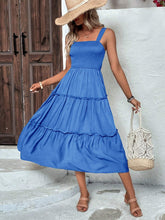 Carregar imagem no visualizador da galeria, Tiered Smocked Wide Strap Cami Dress
