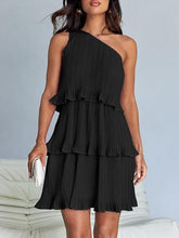 Carregar imagem no visualizador da galeria, Layered Single Shoulder Mini Dress
