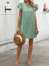 Carregar imagem no visualizador da galeria, Ruffled Notched Cap Sleeve Mini Dress
