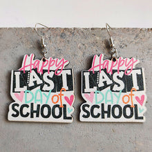 Carregar imagem no visualizador da galeria, School Theme Wooden Dangle Earrings
