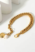 Carregar imagem no visualizador da galeria, 18K Gold-Plated Curb Chain Bracelet
