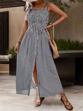 Carregar imagem no visualizador da galeria, Tied Smocked Striped Sleeveless Midi Dress
