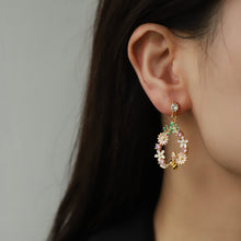 Load image into Gallery viewer, Wreath Shape Zircon Gold-Plated Earrings
