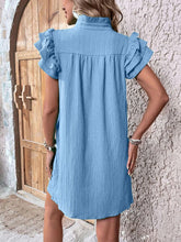 Carregar imagem no visualizador da galeria, Ruffled Notched Cap Sleeve Mini Dress
