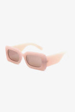 Carregar imagem no visualizador da galeria, Polycarbonate Frame Rectangle Sunglasses
