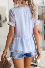 Carregar imagem no visualizador da galeria, Blusa Swiss Dot Deep V com babados
