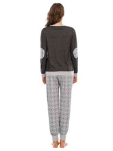 Carregar imagem no visualizador da galeria, Long Sleeve Top and Polka Dot Pants Set
