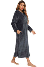 Carregar imagem no visualizador da galeria, Zip Front Hooded Night Dress with Pockets
