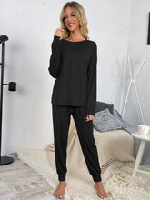 Carregar imagem no visualizador da galeria, Round Neck Top and Drawstring Pants Lounge Set
