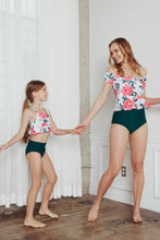 Carregar imagem no visualizador da galeria, Conjunto de maiô Marina West Swim Coastal Cutie Tankini
