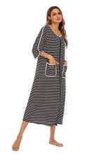 Carregar imagem no visualizador da galeria, Round Neck Three-Quarter Sleeve Midi Night Dress
