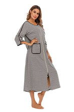 Carregar imagem no visualizador da galeria, Round Neck Three-Quarter Sleeve Midi Night Dress
