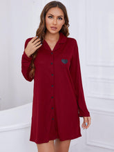 Load image into Gallery viewer, Heart Graphic Lapel Collar Long Sleeve Night Dress
