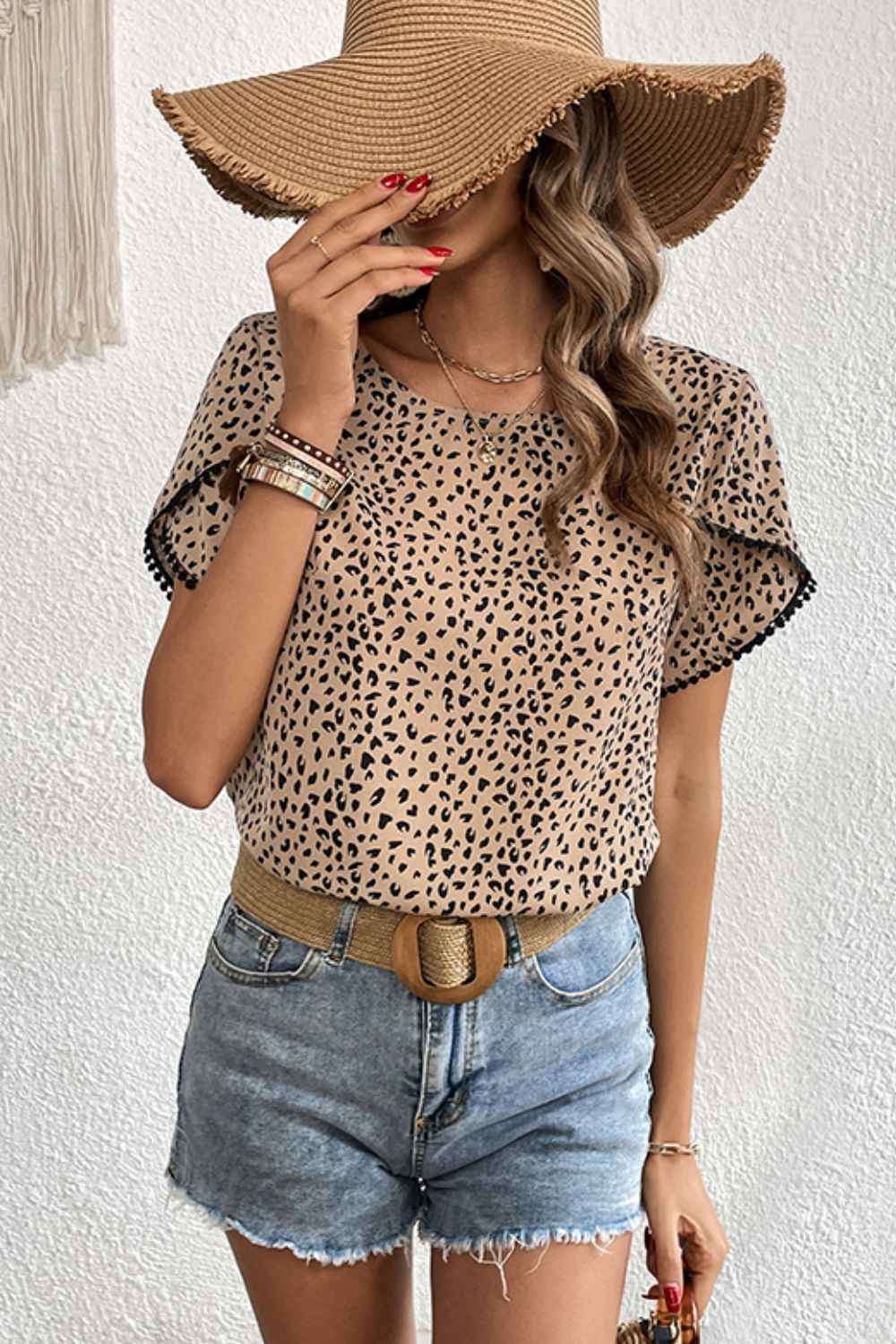 Blusa estampada Pom Pom com detalhe de pétala e manga redonda