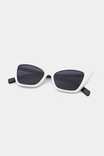 Carregar imagem no visualizador da galeria, Acetate Lens Cat Eye Sunglasses
