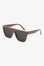 Carregar imagem no visualizador da galeria, UV400 Polycarbonate Wayfarer Sunglasses
