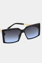 Carregar imagem no visualizador da galeria, Polycarbonate Frame Square Sunglasses
