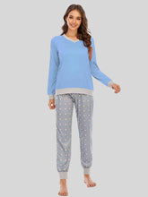 Load image into Gallery viewer, Long Sleeve Top and Polka Dot Pants Set
