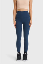 Load image into Gallery viewer, Ultra Soft High Waist Leggings
