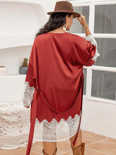 Carregar imagem no visualizador da galeria, Plus Size Lace Patchwork Tie Front Robe
