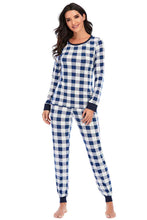 Carregar imagem no visualizador da galeria, Plaid Round Neck Top and Pants Set
