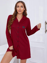 Load image into Gallery viewer, Heart Graphic Lapel Collar Long Sleeve Night Dress
