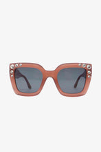 Carregar imagem no visualizador da galeria, Inlaid Rhinestone Polycarbonate Sunglasses
