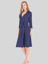 Carregar imagem no visualizador da galeria, Plunge Tie Front Night Dress
