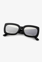 Carregar imagem no visualizador da galeria, Polycarbonate Frame Rectangle Sunglasses
