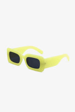 Carregar imagem no visualizador da galeria, Polycarbonate Frame Rectangle Sunglasses
