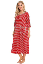 Carregar imagem no visualizador da galeria, Round Neck Three-Quarter Sleeve Midi Night Dress
