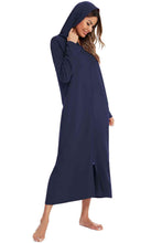 Carregar imagem no visualizador da galeria, Zip Front Hooded Night Dress with Pockets
