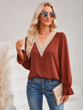 Load image into Gallery viewer, Contrast Trim Flounce Sleeve V-Neck Blouse
