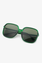 Carregar imagem no visualizador da galeria, Polycarbonate Square Sunglasses
