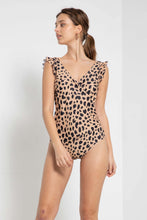 Carregar imagem no visualizador da galeria, Marina West Swim Flutuador em tamanho grande com babados falso envoltório peça única em leopardo
