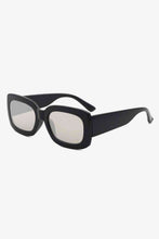 Carregar imagem no visualizador da galeria, Polycarbonate Frame Rectangle Sunglasses
