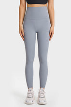 Load image into Gallery viewer, Ultra Soft High Waist Leggings
