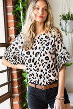 Load image into Gallery viewer, Leopard Round Neck Curved Hem Blouse
