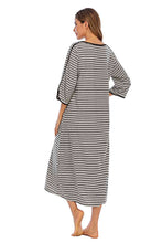 Carregar imagem no visualizador da galeria, Round Neck Three-Quarter Sleeve Midi Night Dress
