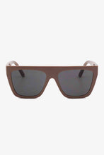 Load image into Gallery viewer, UV400 Polycarbonate Wayfarer Sunglasses
