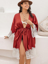 Carregar imagem no visualizador da galeria, Plus Size Lace Patchwork Tie Front Robe
